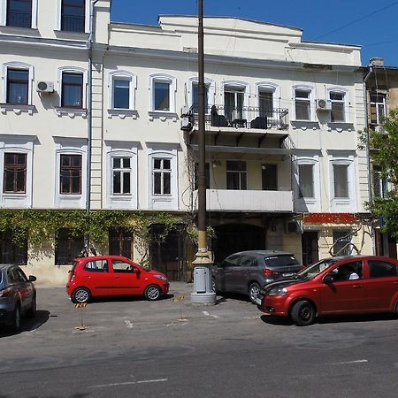 Vintazhnaya Apartment Odessa Esterno foto
