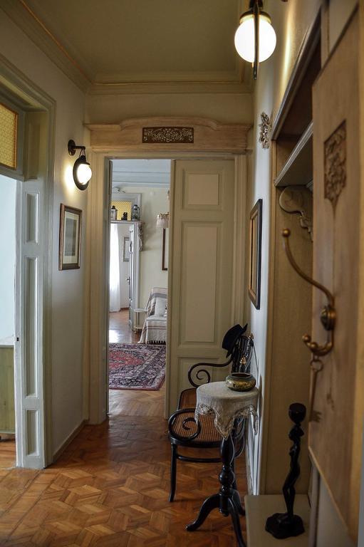 Vintazhnaya Apartment Odessa Esterno foto