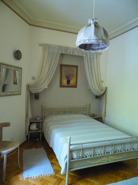 Vintazhnaya Apartment Odessa Esterno foto